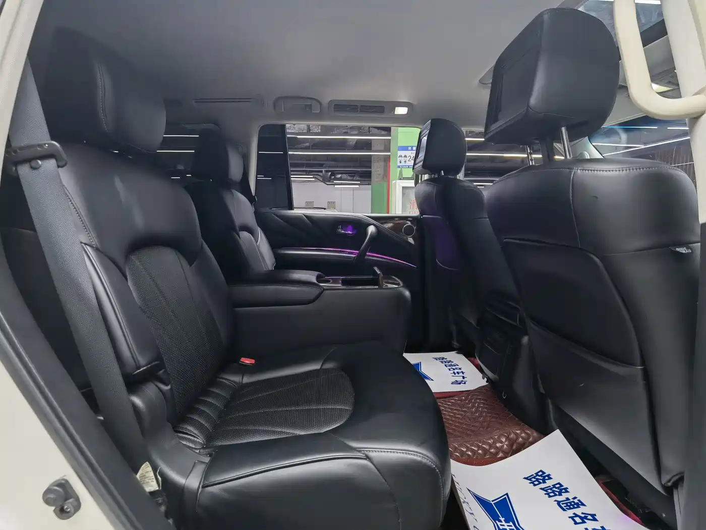 Infiniti QX80 2016 2016 5.6L 4WD