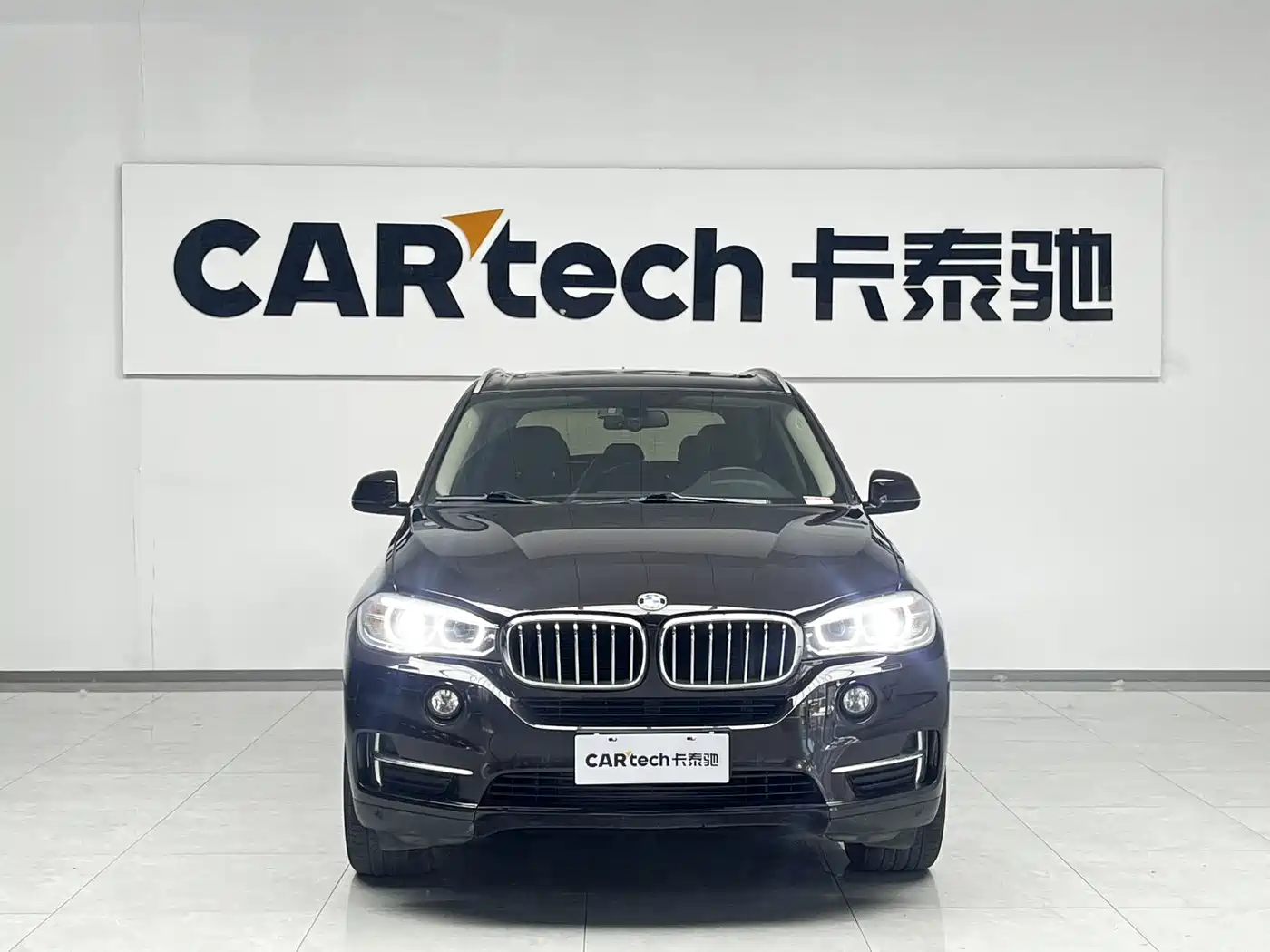 BMW X5 (Import) 2018 xDrive28i фото 8