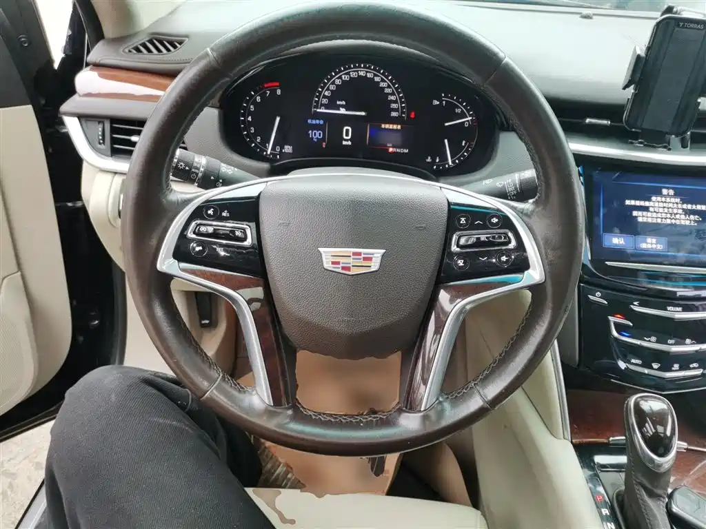 Cadillac XTS 2017 28T Elite фото 7