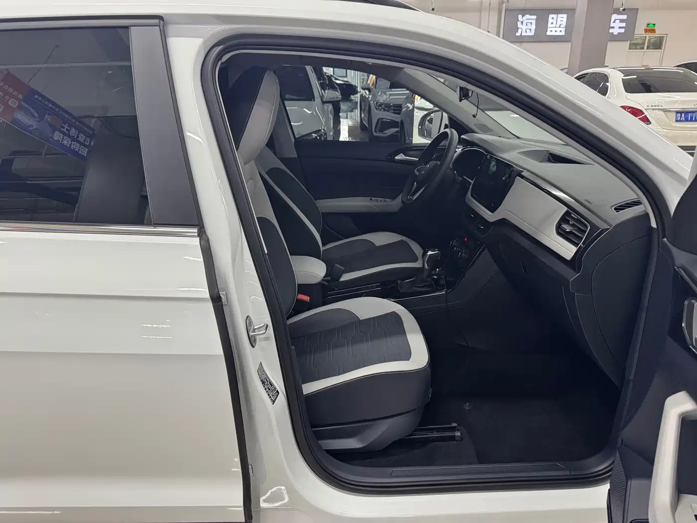 Volkswagen Tharu 2025 New Edge 1.5L Aspiration Edition фото 13