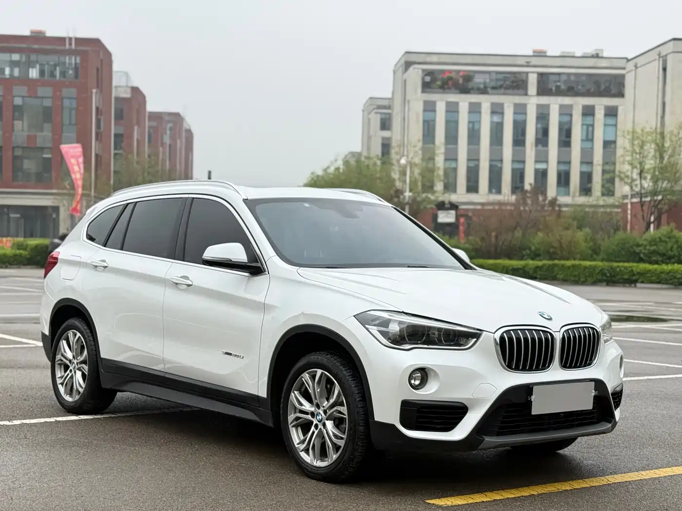 BMW X1 2018 sDrive20Li Leading Model фото 3