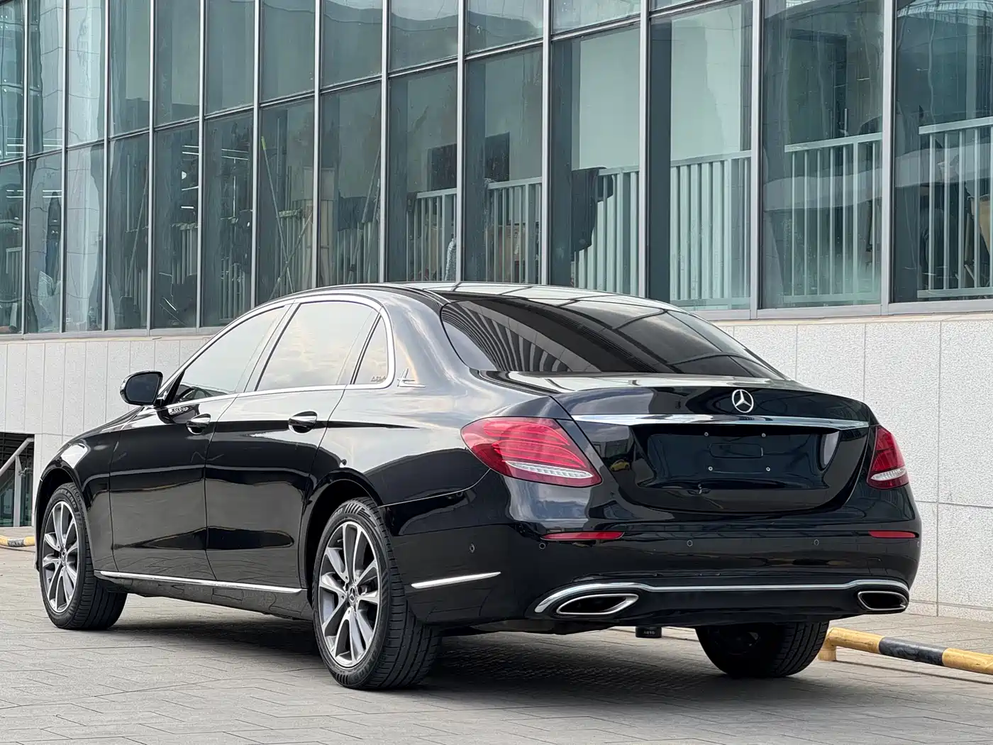 Mercedes-Benz E-Class 2020 Facelift E 260 L фото 6