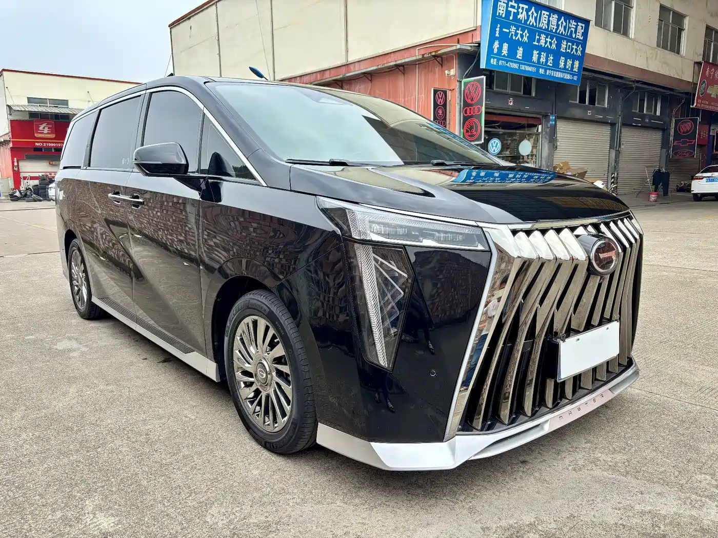 GAC Trumpchi Trumpchi M8 2023 Model Master Series 400T Flagship Edition фото 3