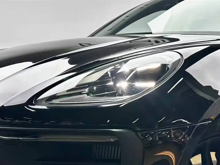 Porsche Macan 2023 Macan GTS 2.9T фото 7