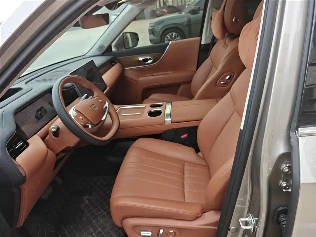 GAC Trumpchi Trumpchi Vision S9 2025 1.5T Hybrid Premium фото 15