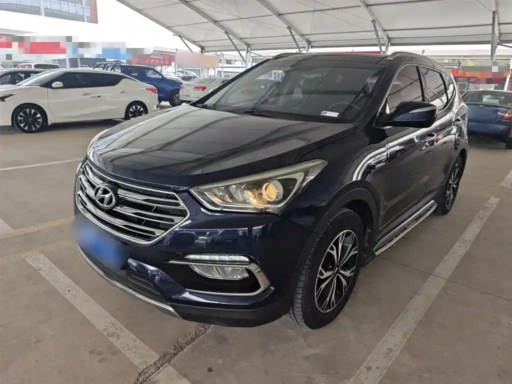 Hyundai Santa Fe 2017 2.0T Automatic 2WD Intelligent 7-Seater фото 2