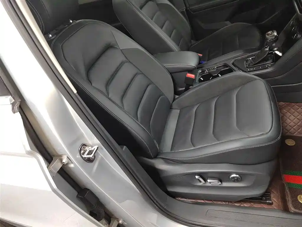 Volkswagen Tiguan L 2018 330TSI Automatic 2WD Luxury Edition фото 20