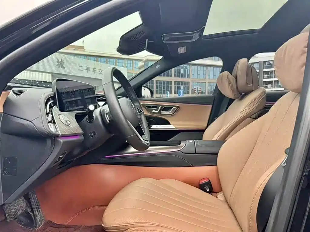 Mercedes-Benz E-Class 2025 E 300 L Fashion фото 5