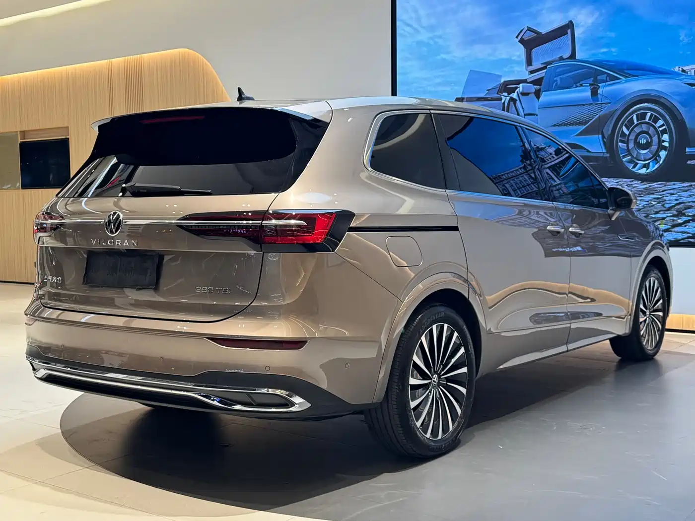 Volkswagen Viloran 2020 380TSI Flagship Edition фото 25