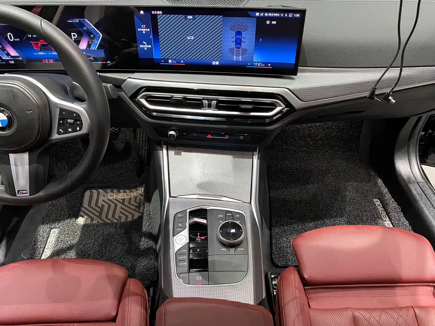 BMW 3 Series 2023 320Li M Sport Package фото 14