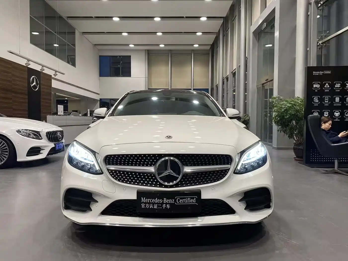 MERCEDES-BENZ C CLASS