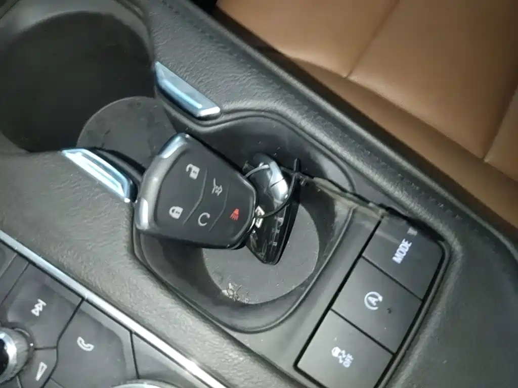 Cadillac XT4 2024 2021 28T AWD Platinum Edition
