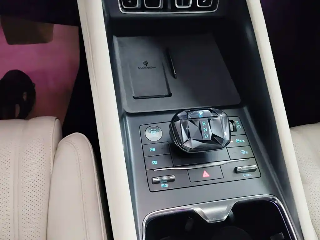 BYD Song L EV 2025 2024 Model 662km Excellence