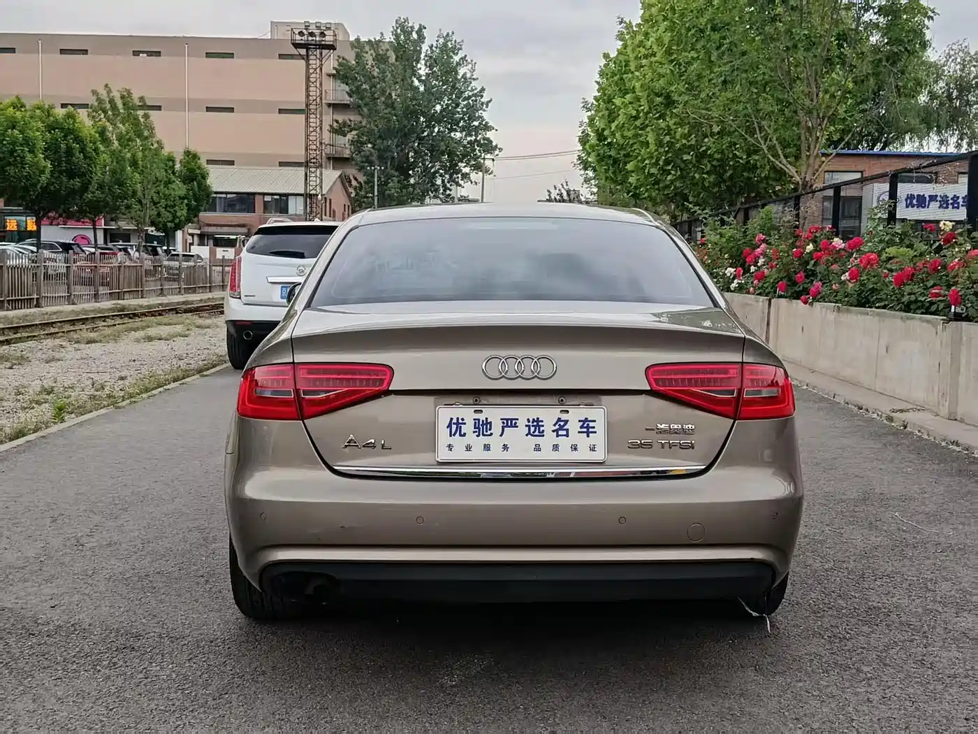 Audi A4L 2013 35 TFSI Automatic Standard фото 27