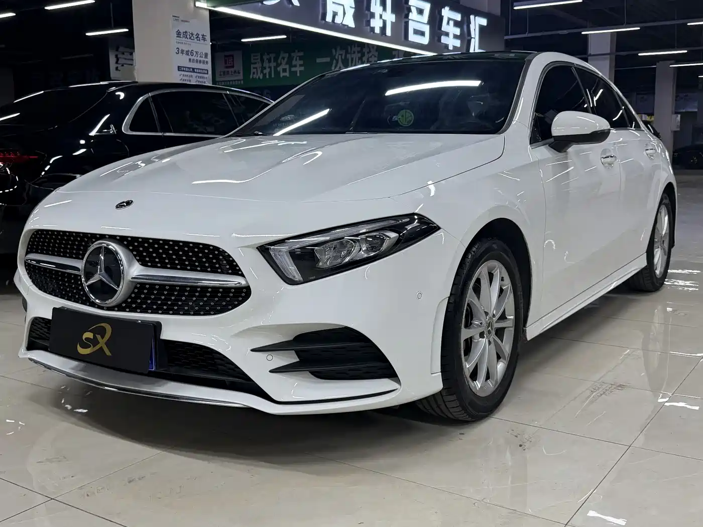 Mercedes-Benz A-Class 2022 Facelift III A 200 L Sport Sedan Fashion