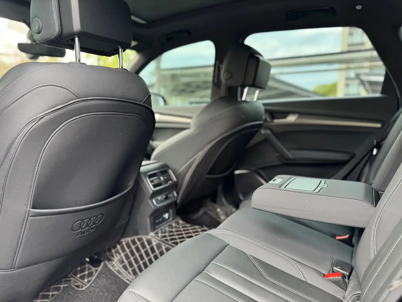 Audi Q5L 2023 40T Luxury Dynamic фото 14