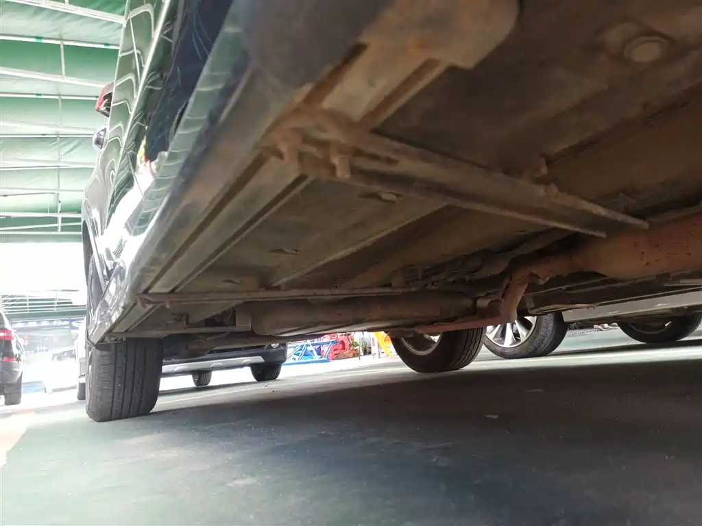 Dongfeng Fengguang Fengguang 580 2019 2020 1.5T CVT Luxury