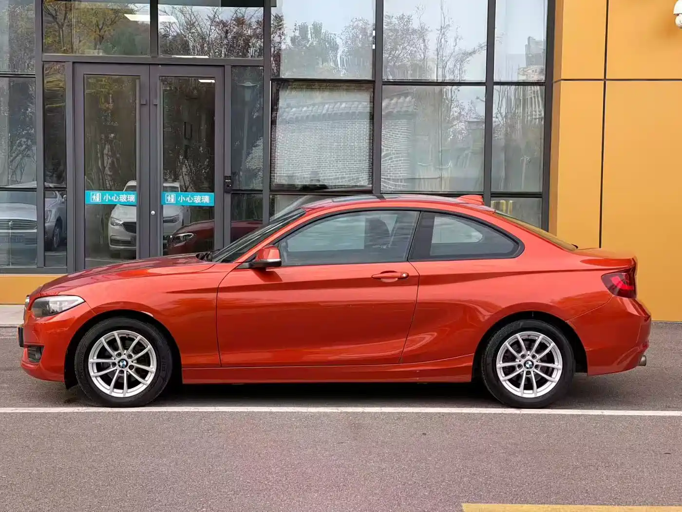 BMW 2 SERIES