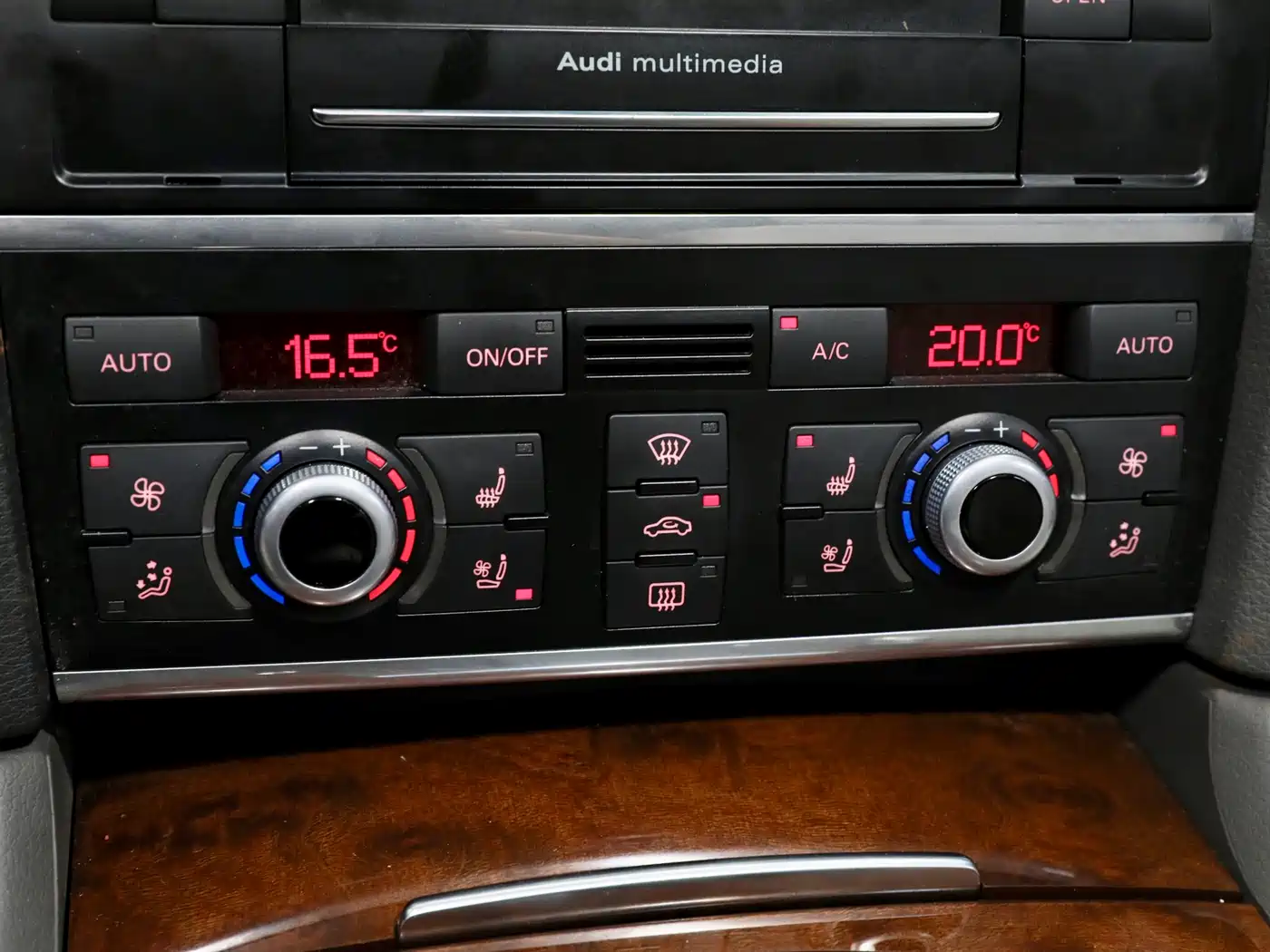 Audi Q7 2013 35 TFSI Technology фото 15