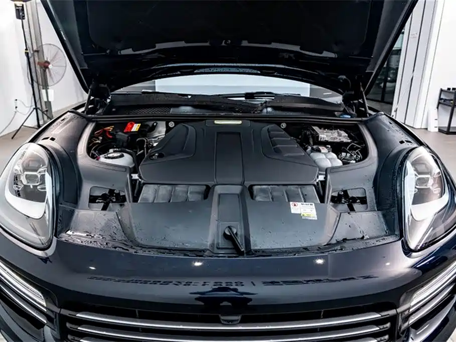 Porsche Cayenne New Energy 2021 Cayenne E-Hybrid 2.0T фото 26