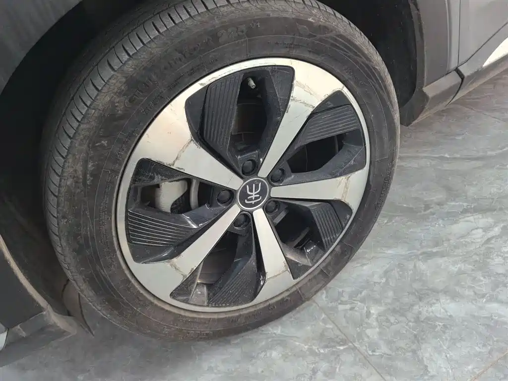 BYD Song PLUS PHEV 2021 DM-i 51KM Honor фото 25