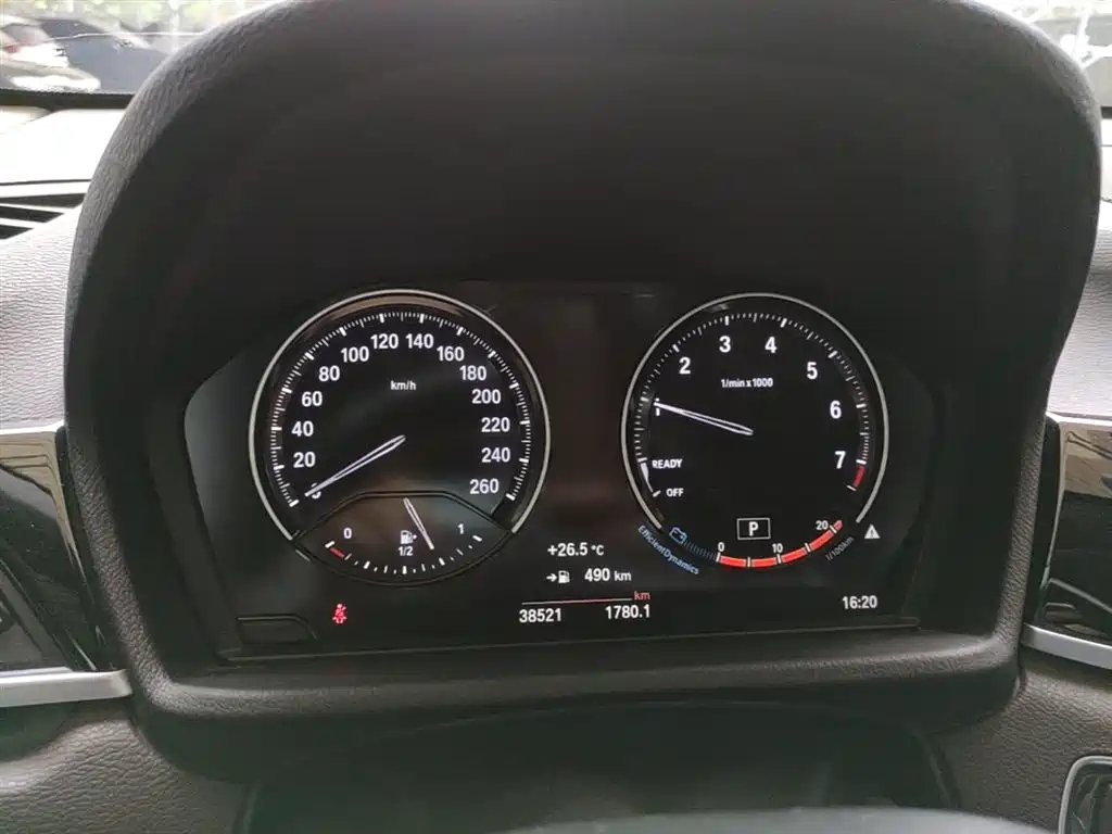 BMW X1 2022 sDrive20Li Fashion фото 12
