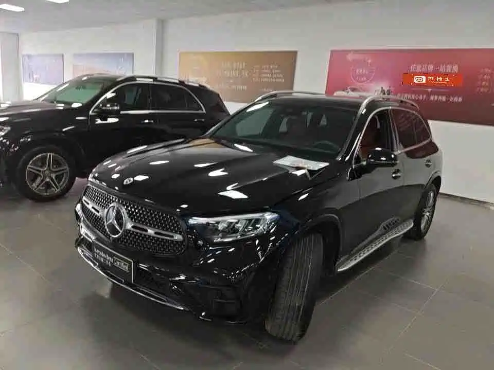 Mercedes-Benz GLC 2023 GLC 260 L 4MATIC Sport 5-seater