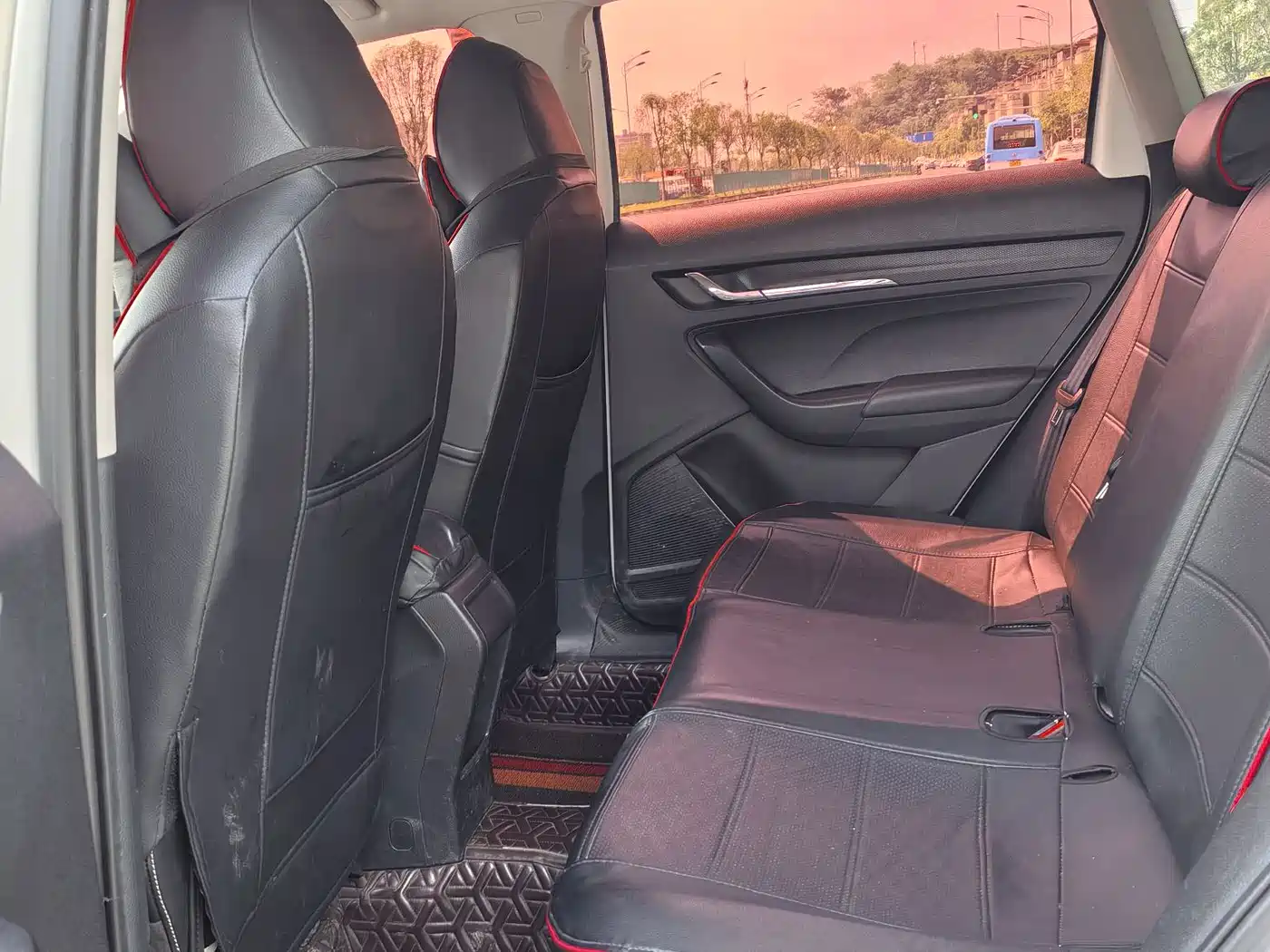 Škoda Kamiq 2021 1.5L Auto Comfort Edition фото 7