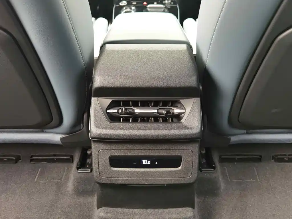 Audi Q6L e-tron 2025 2025 Model Pioneer Edition
