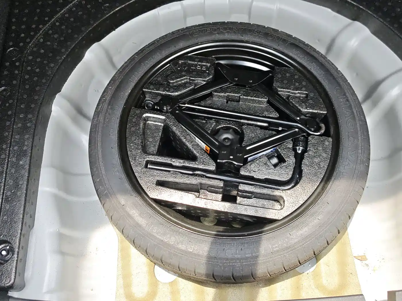 Roewe Ei5 2019 2019 Model Smart Connect Flagship Edition