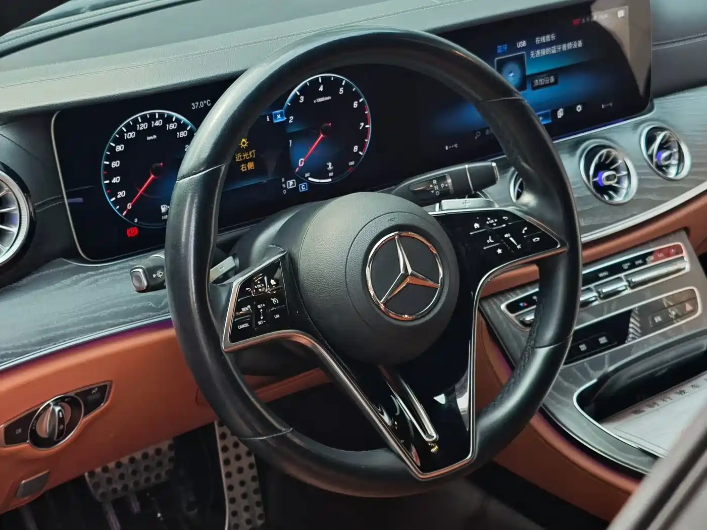 Mercedes-Benz CLS 2022 CLS 300 Luxury фото 8