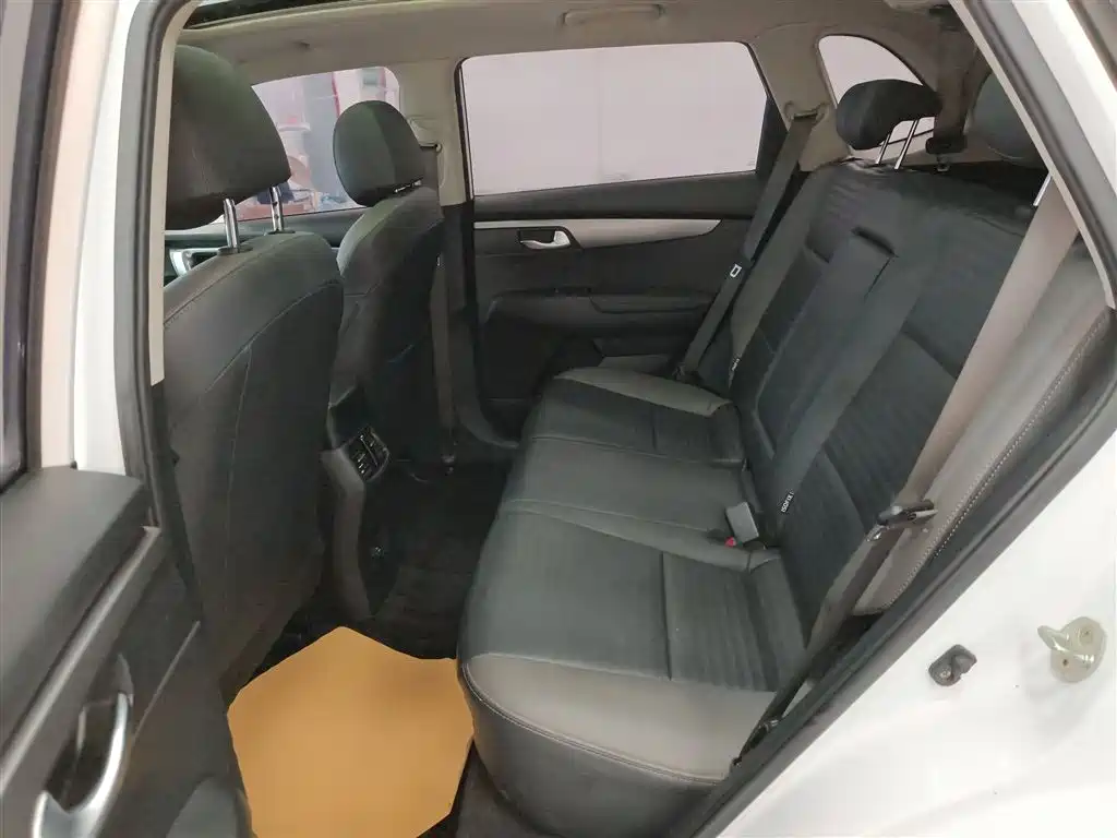 Kia Sportage 2019 2.0L Automatic Smart Luxury Edition фото 17