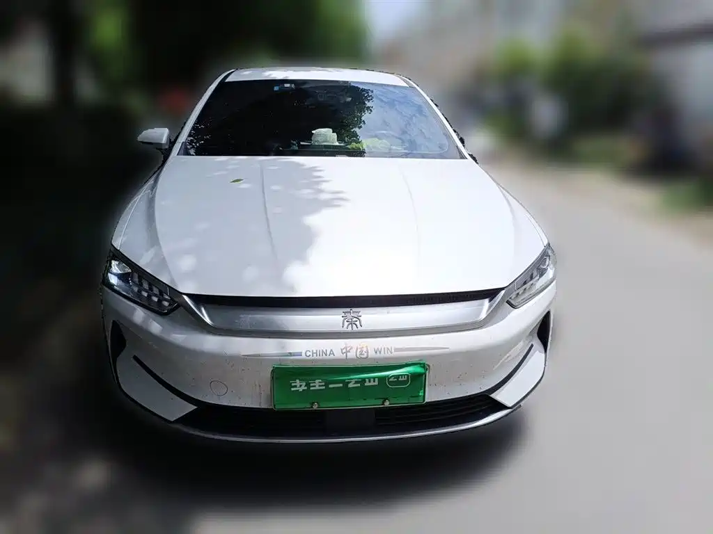 BYD Qin PLUS 2024 Glory Edition EV 510KM Leading фото 24