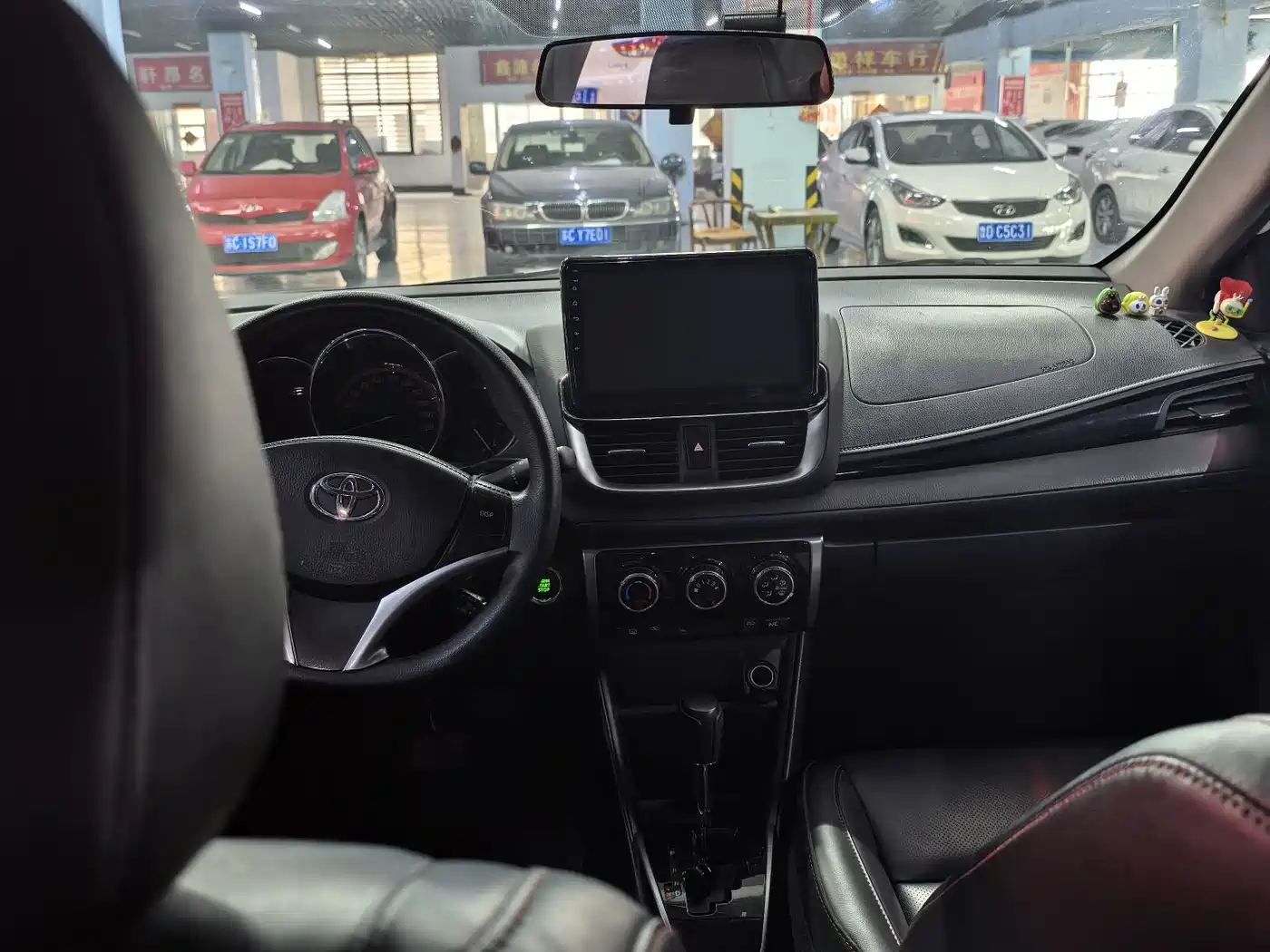 Toyota YARiS L Zhi Xuan 2022 Zhi Xuan X 1.5L CVT Luxury PLUS Edition фото 8