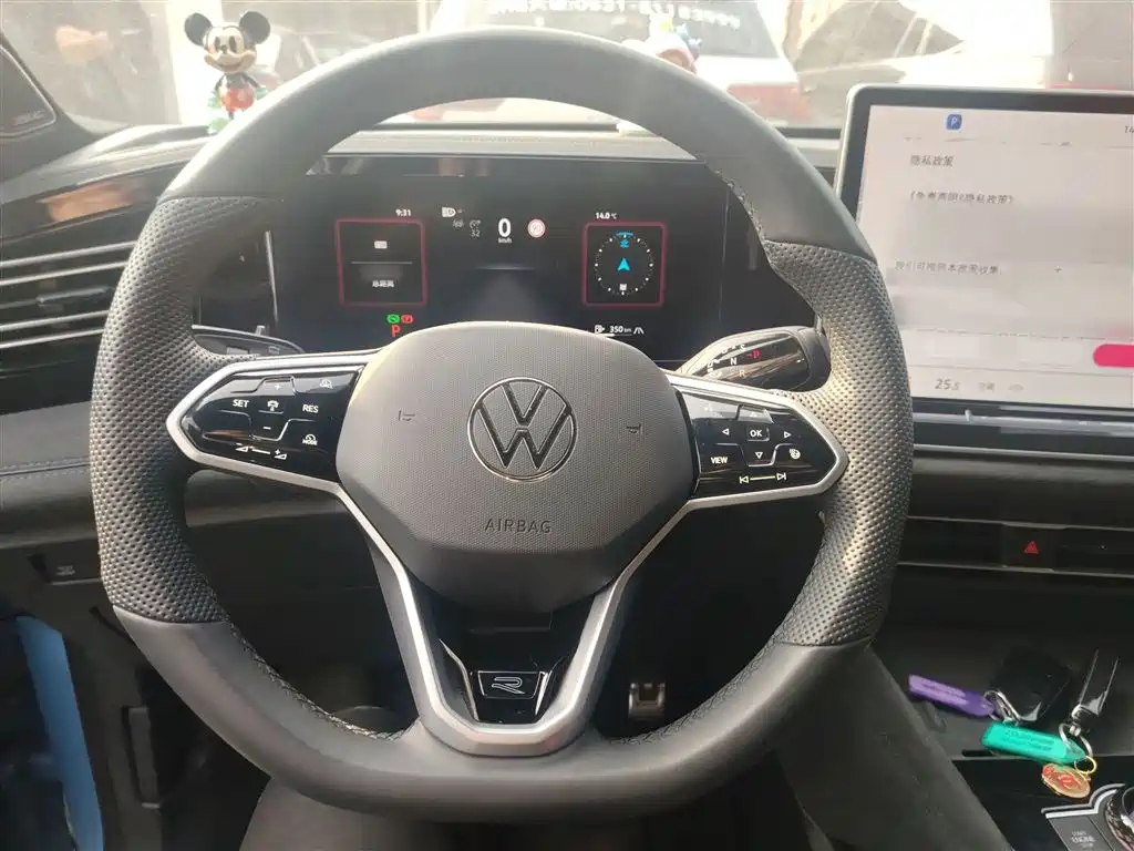 Volkswagen Tiguan L 2024 PRO 380TSI 4WD R-Line Premium Edition фото 11