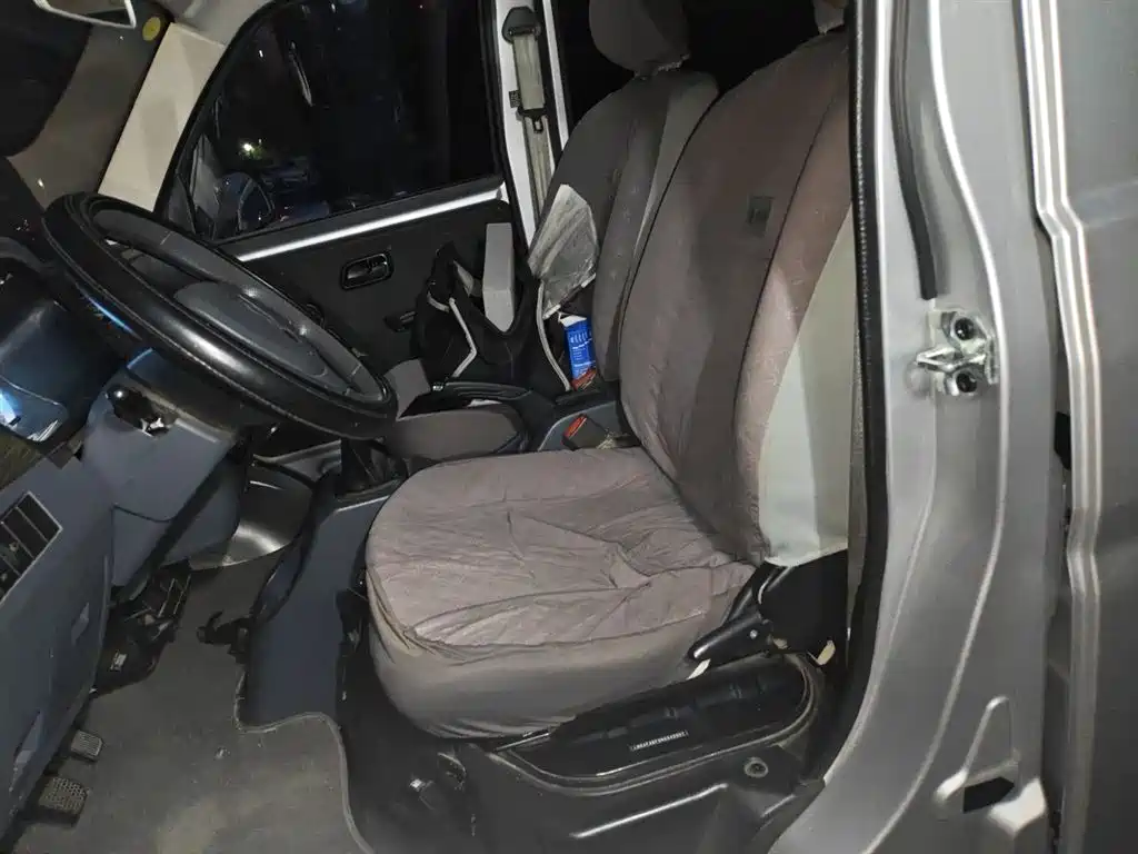 Jinbei Little Sea Lion X30 2023 2021 1.5L Standard Non-AC Version Passenger Vehicle China VI SWC15M