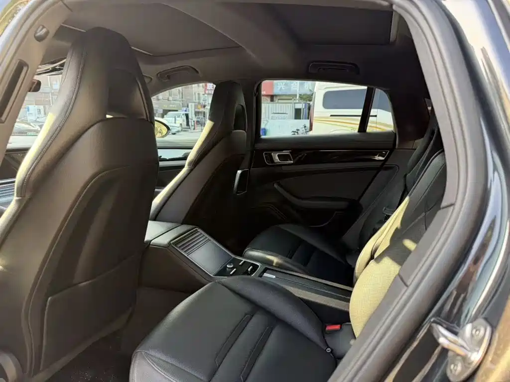 Porsche Panamera 2017 Panamera 3.0T фото 5