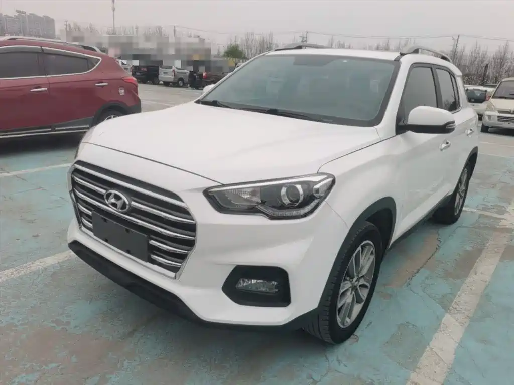 Hyundai Beijing Hyundai ix35 2019 2.0L Automatic 2WD Zhiyong·Enjoy China V фото 2