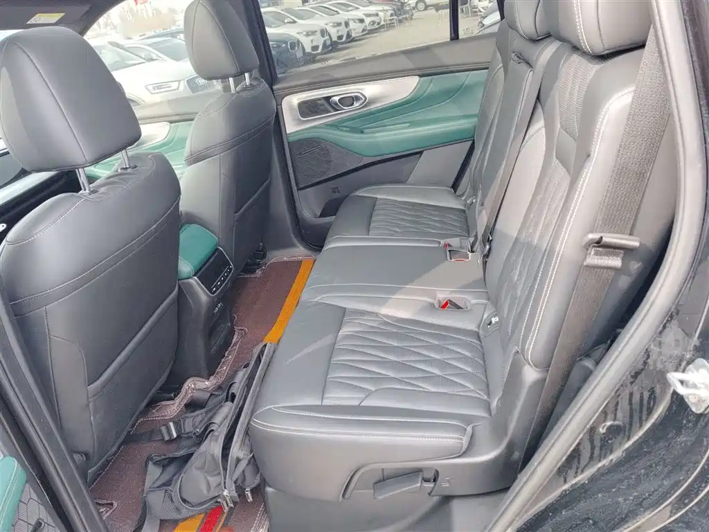 GAC Trumpchi Trumpchi GS8 2022 Pilot Series 2.0TGDI 2WD Luxury Smart Connect Edition (7-Seater) фото 17