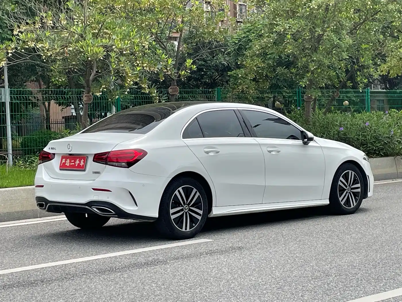 Mercedes-Benz A-Class 2020 A 180 L Sport Sedan фото 5