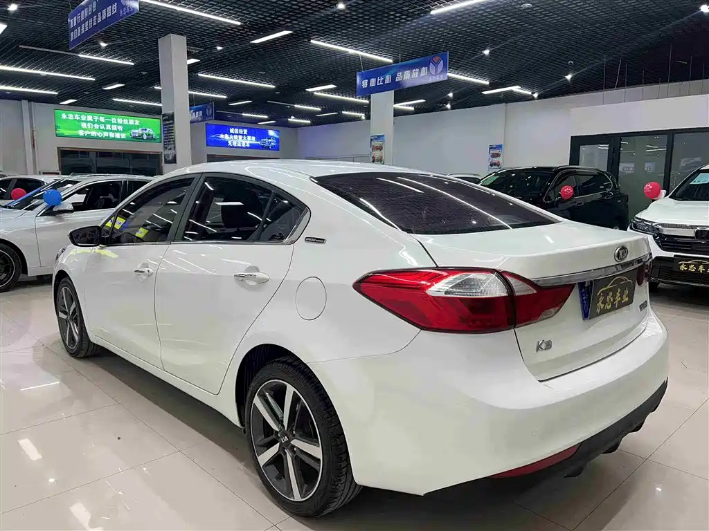 Kia K3 2017 1.6L Automatic 15th Anniversary Special GLS фото 6