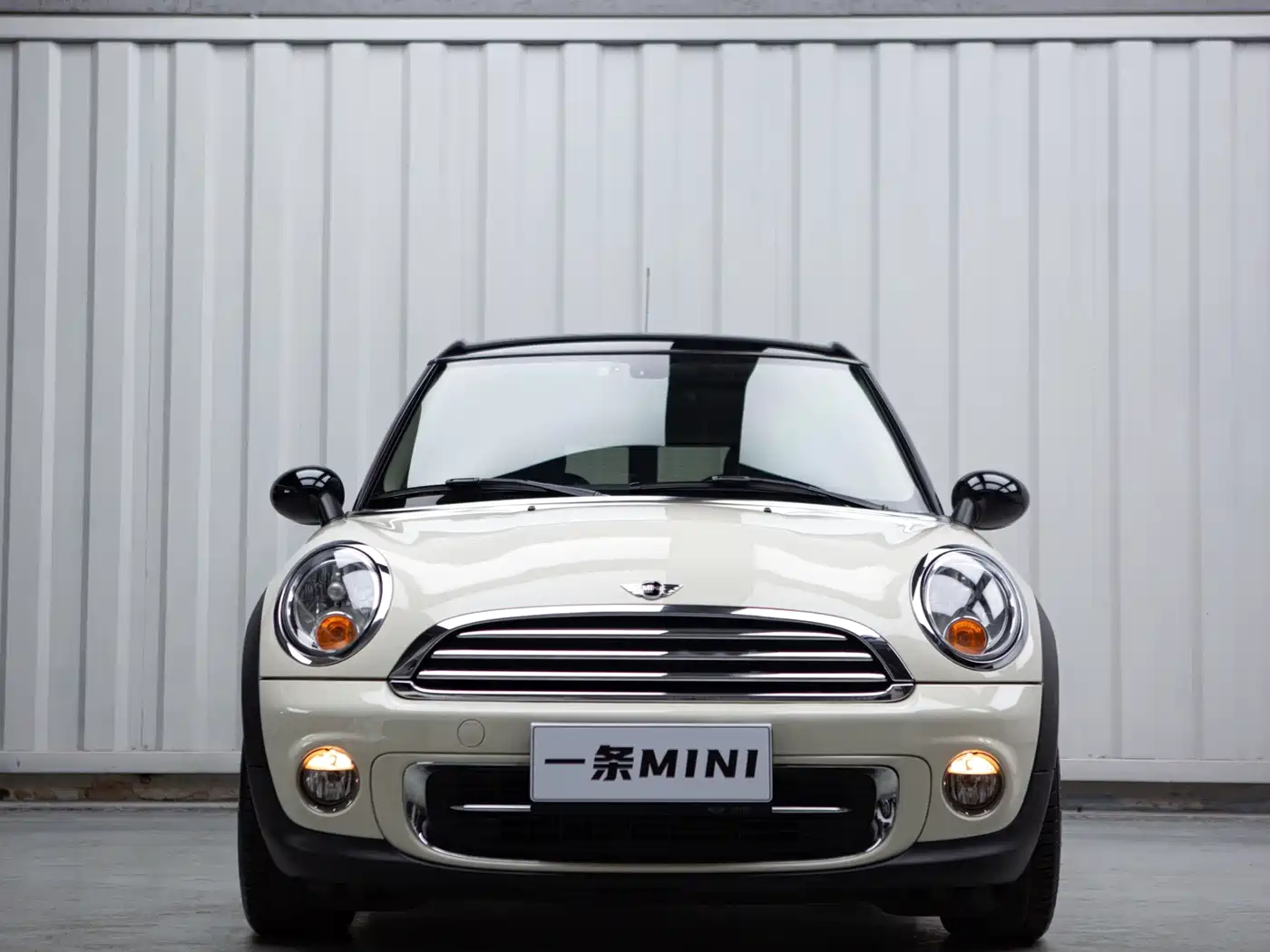 MINI CLUBMAN 2012 2011 1.6L COOPER Fun