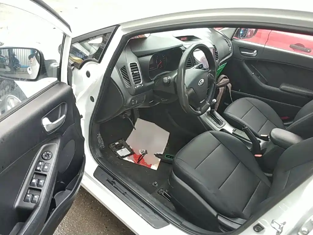 Kia K3S 2015 2014 1.6L Automatic GL