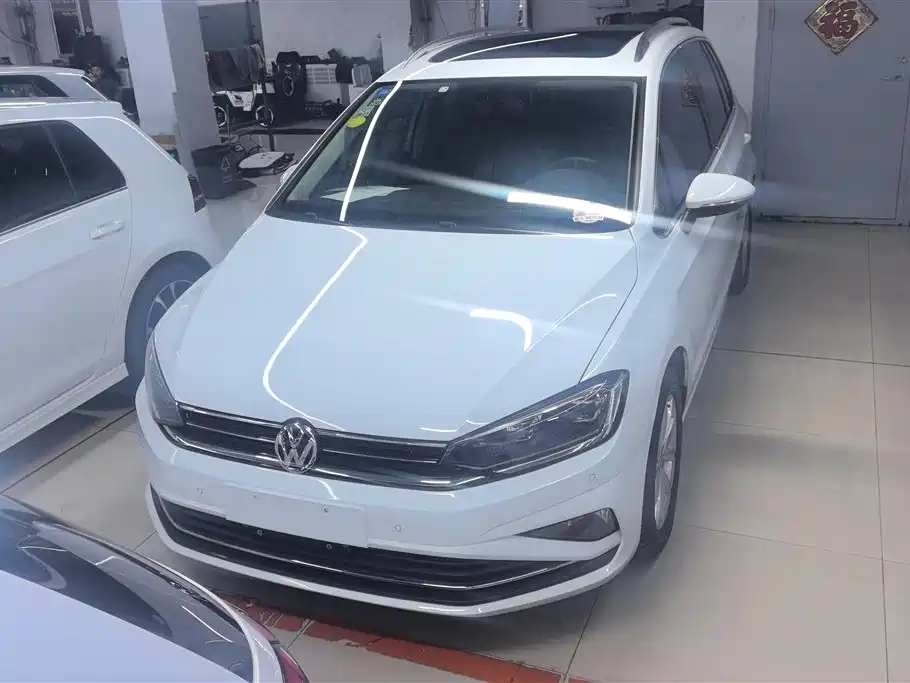 Volkswagen Golf Sportsvan 2019 280TSI Automatic Curiosity Edition China V фото 2