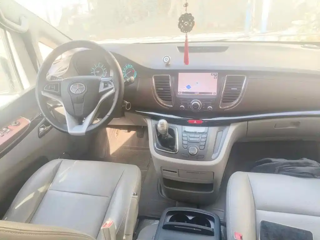 JAC Refine M5 2016 2016 2.0T Gasoline Manual Business Edition