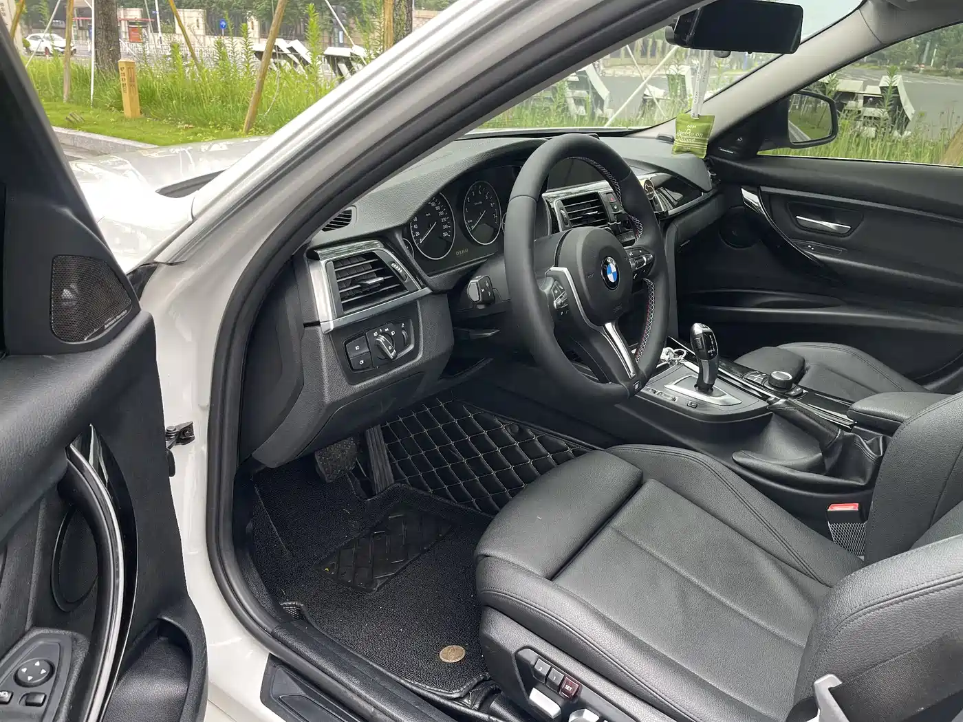 BMW 3 Series 2018 320Li Fashion Style фото 11
