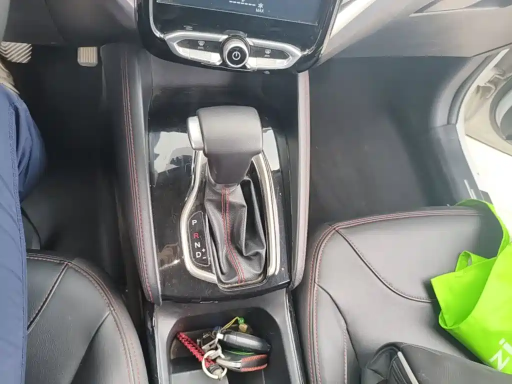 Zhonghua V3 2020 2017 1.5L Automatic Smart