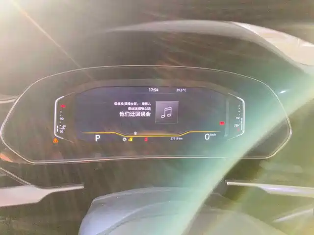 Volkswagen Passat 2024 330TSI Starlight Elite Edition — фото 4