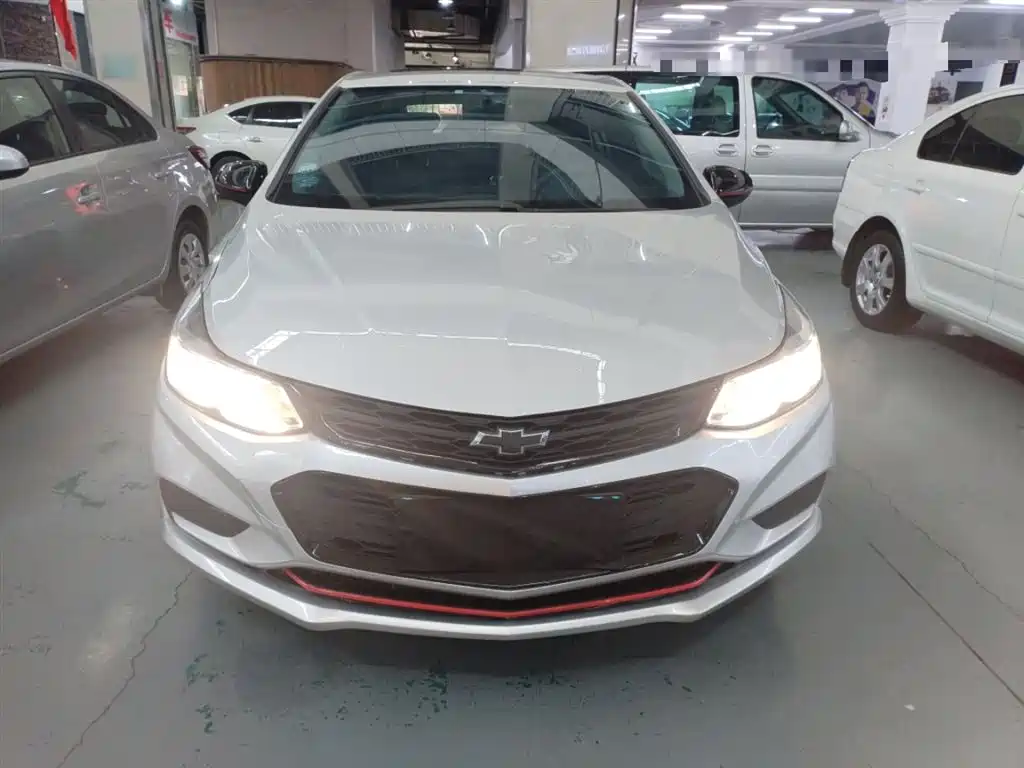 Chevrolet Cruze 2018 Redline 320 Automatic Pioneer Edition фото 3