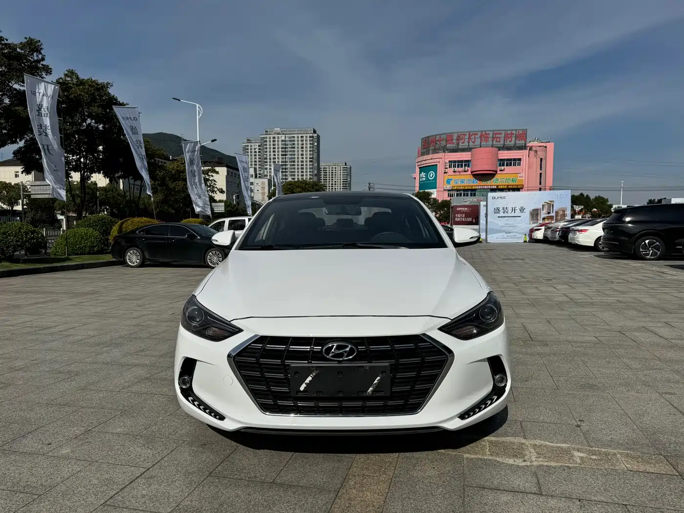 Hyundai Elantra 2020 1.4T DCT Dynamic·Vitality фото 2